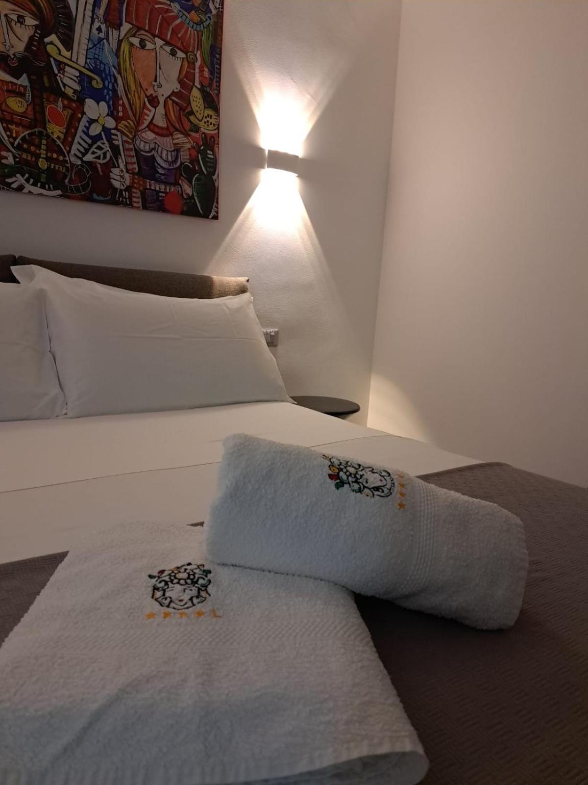 Sikelia Superior Rooms 밀라초 외부 사진